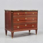 1314 1041 CHEST OF DRAWERS